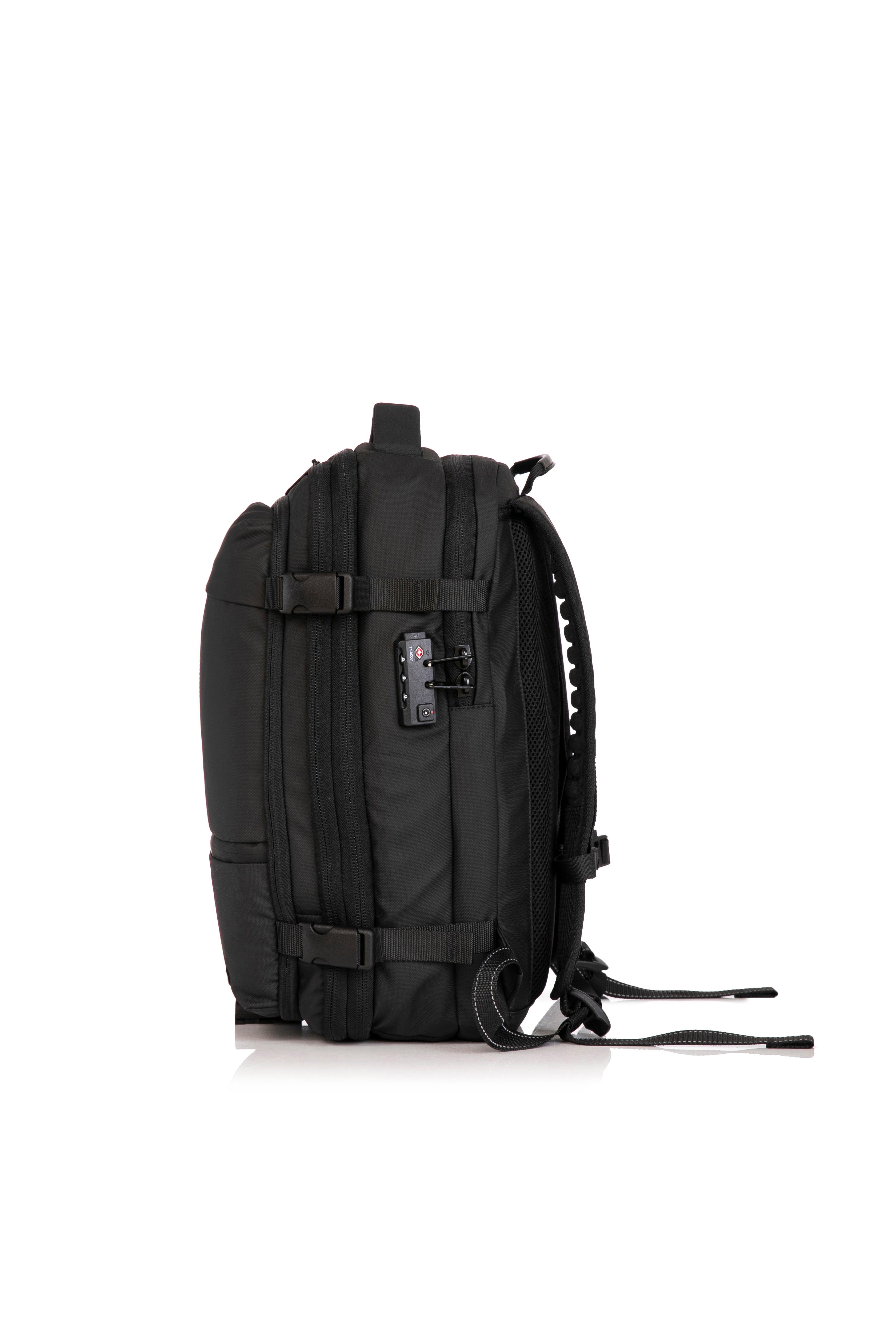 Vacuum compressible backpack – With or without pump