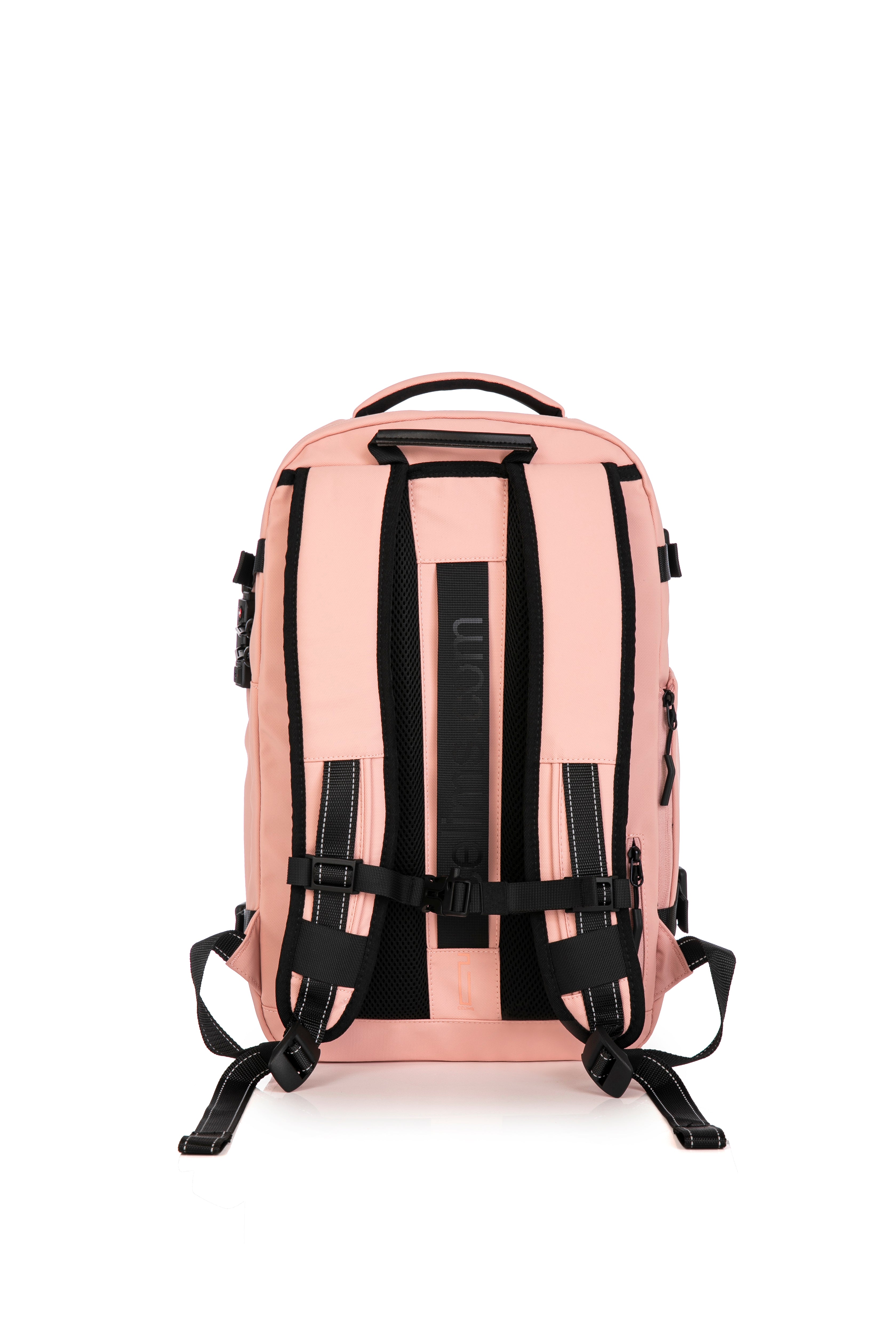 Vacuum compressible backpack – With or without pump