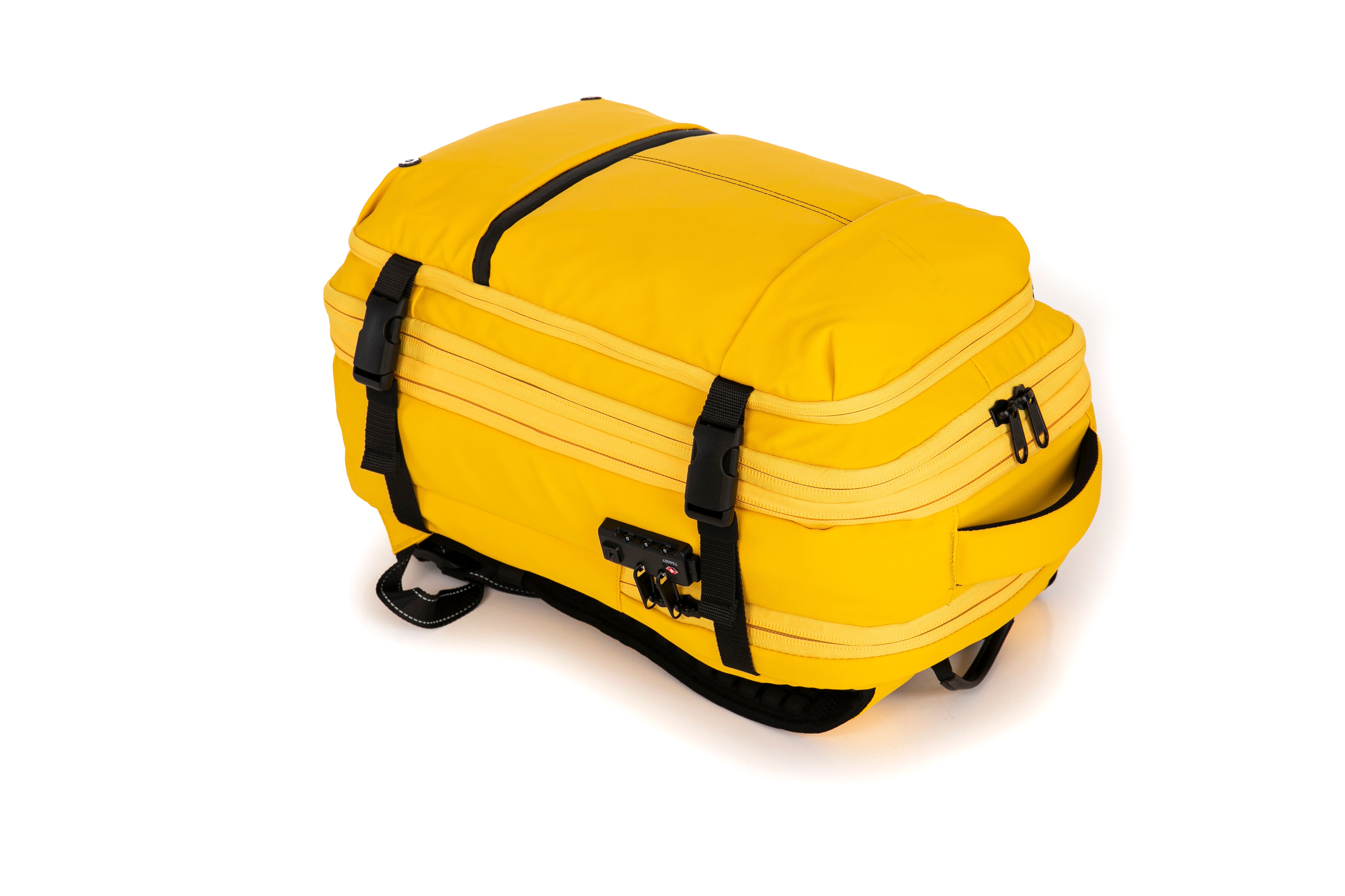 Vacuum compressible backpack – With or without pump