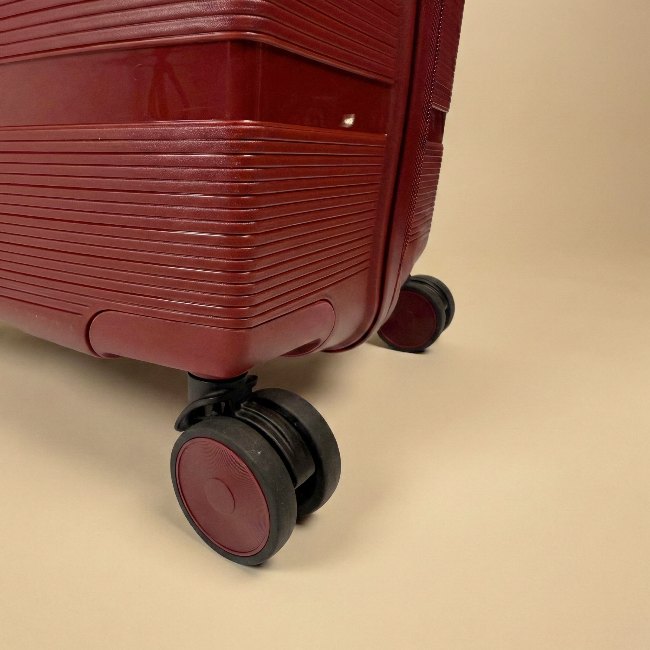 Set 3 Valises – Polypropylène (XL-75cm) (L-65cm) (S-55cm) – Rouge