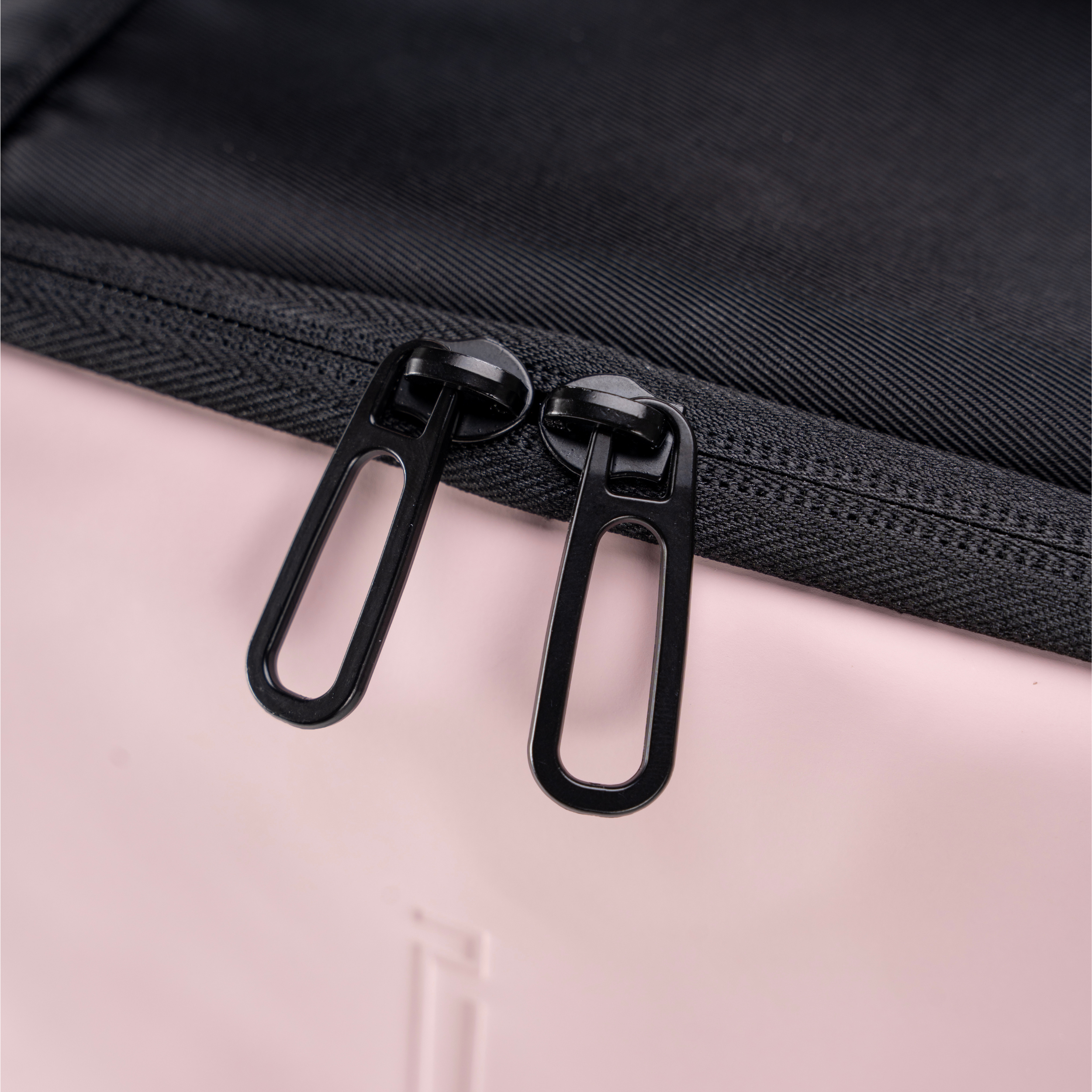 Sac à dos Sous Vide 40x30x20 CELIMS - Bagage à Main - Imperméable - Beige