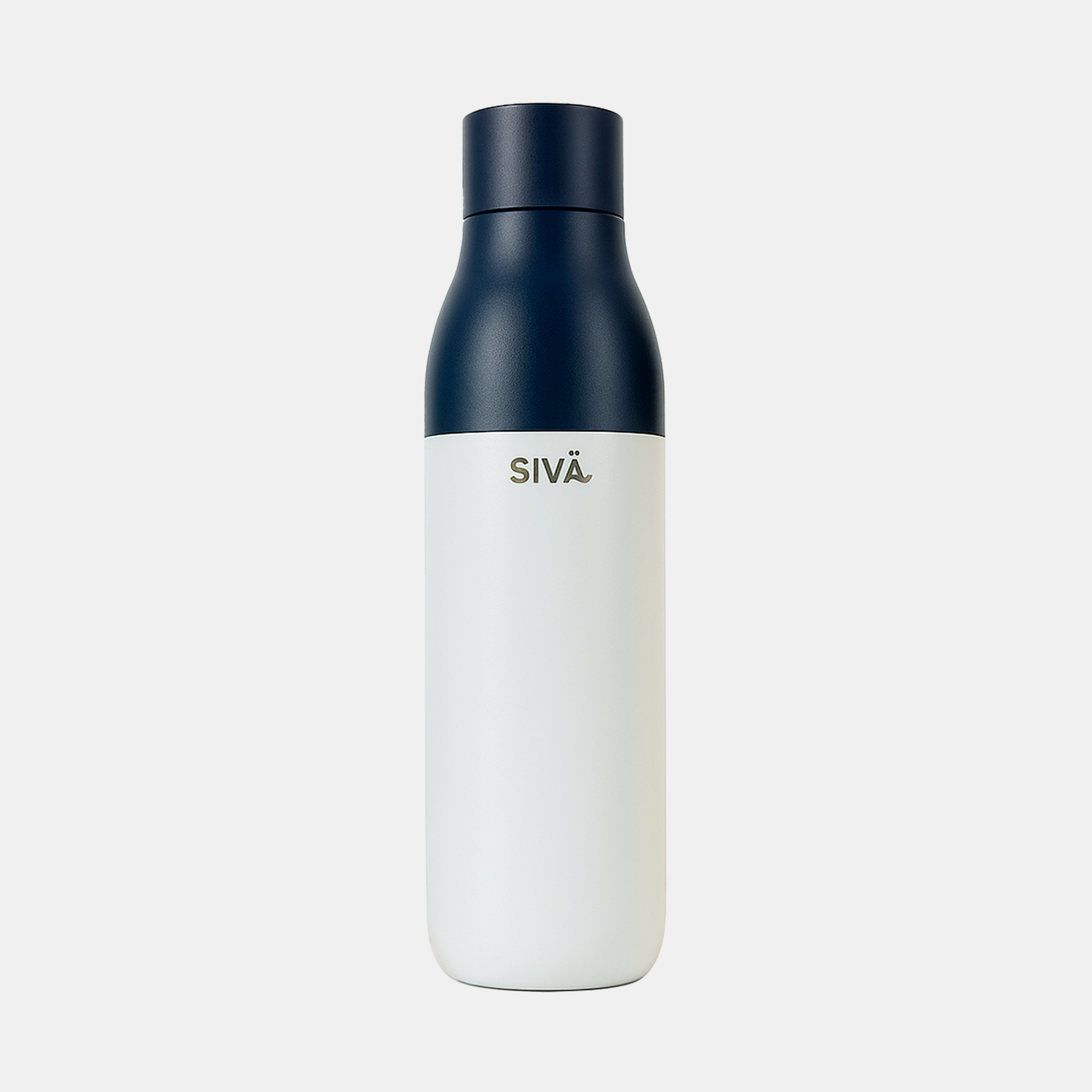 SIVÄ - Gourde Étanche et Isotherme | Gourde Inox Durable avec Filtre Naturel au Charbon | Bouteille Thermique | 740ml | 12h froid & 8h chaud | Vert