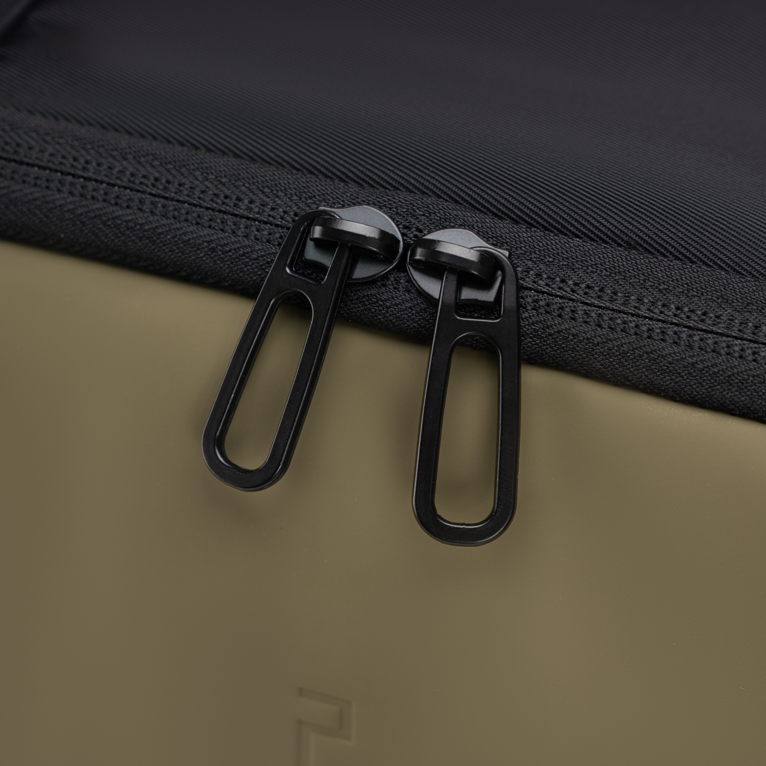 Sac à dos Sous Vide 40x30x20 CELIMS - Bagage à Main - Imperméable - Beige