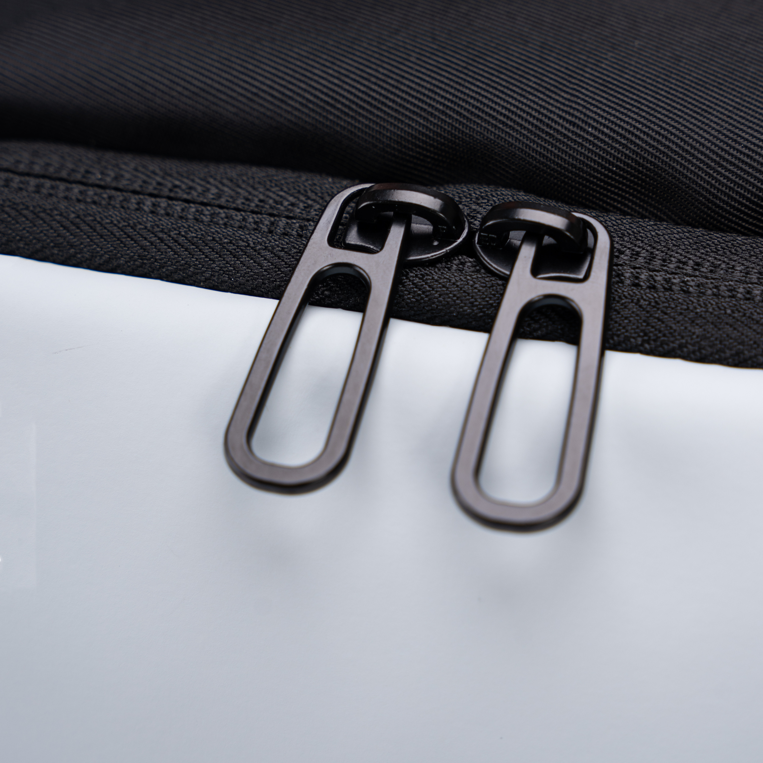 Sac à dos 40x30x20 CELIMS - Bagage à Main - Imperméable - Noir